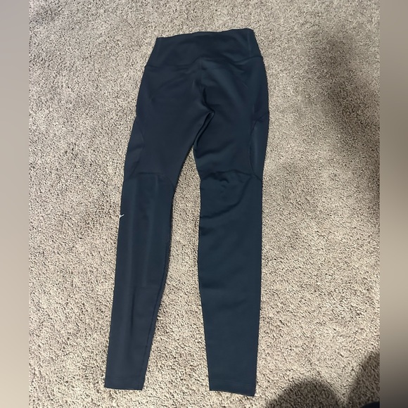 Nike Mesh Leggings - Picture 2 of 5